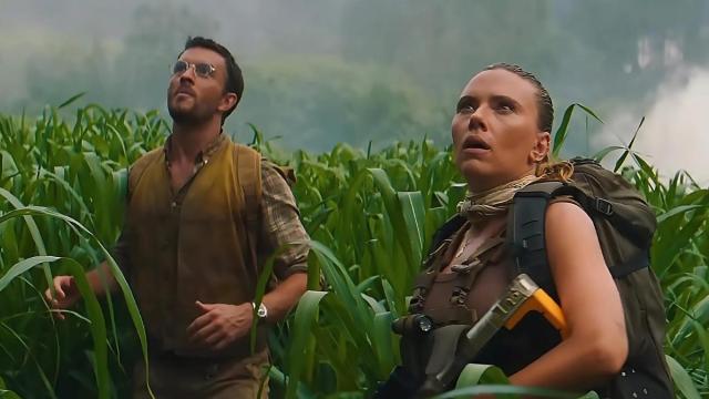Scarlett Johansson & Jonathan Bailey Dating Rumors Confirmed: Insider Details