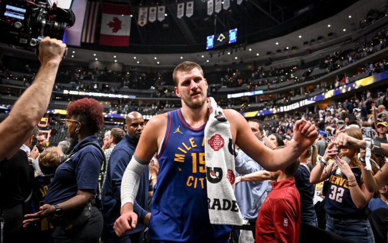 Nikola Jokic to Wait Before Discussing New Contract With Nuggets